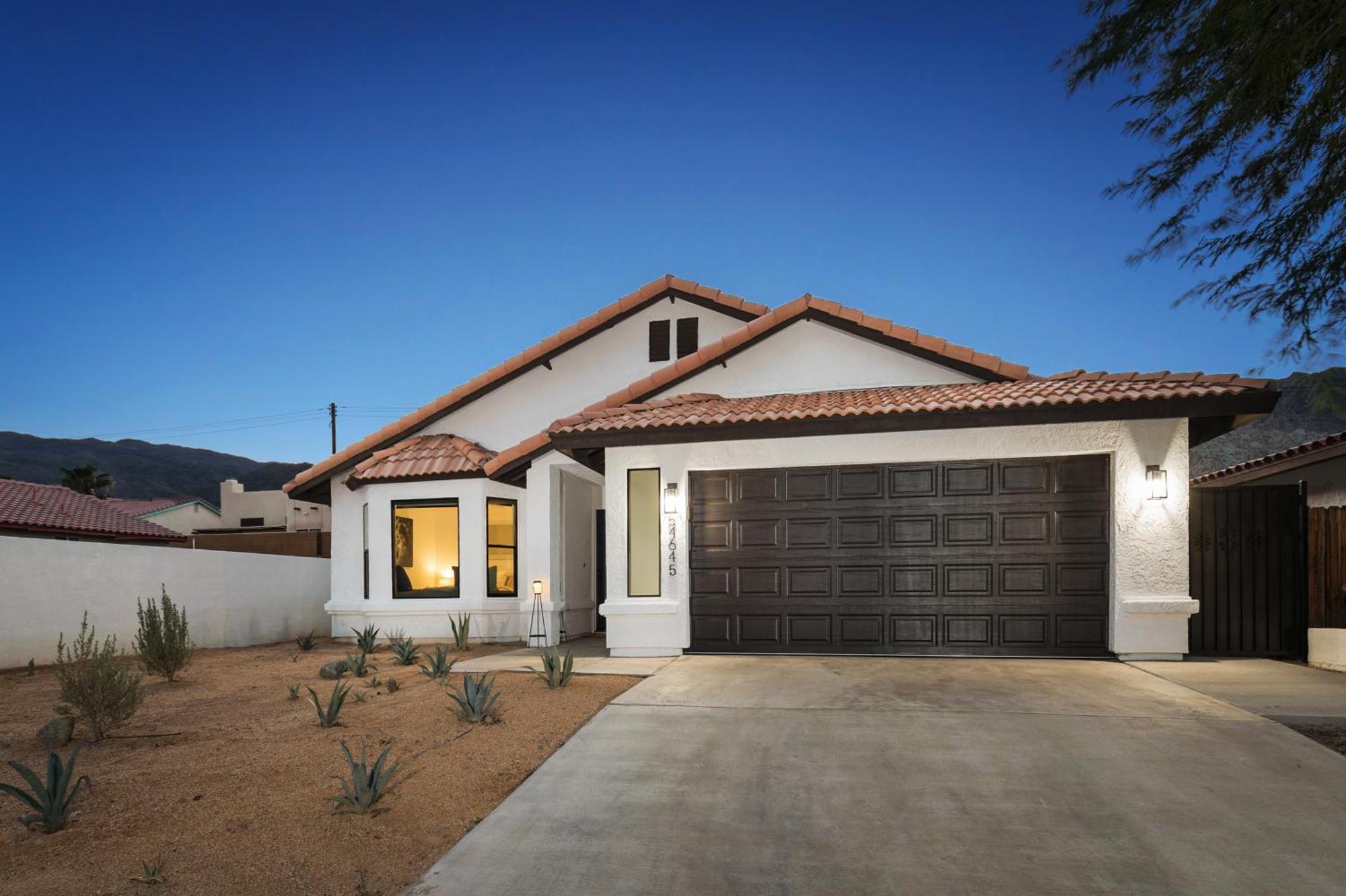 Cove Retreat! Just Miles Away From Coachella & Stagecoach * La Quinta