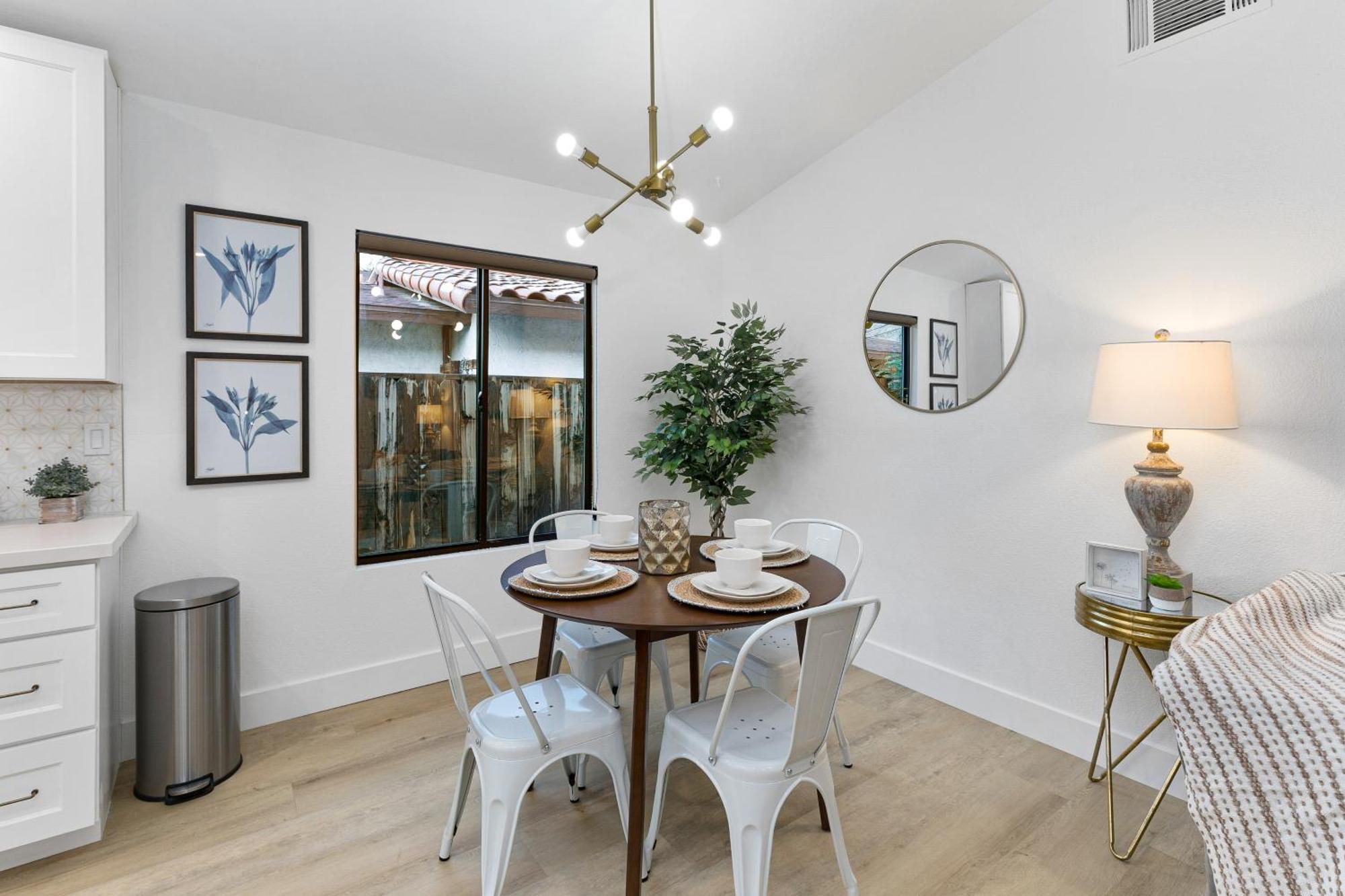 Hébergement de vacances Cove Retreat! Just Miles Away From Coachella & Stagecoach